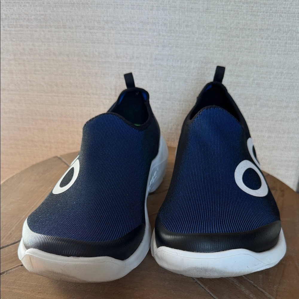 OOFOS Men’s Size 11 Navy Slip-On Recovery Shoes – Lightweight Comfort - Picture 2 of 6